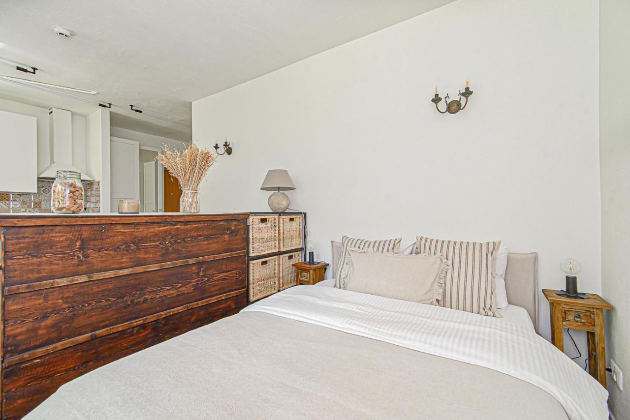 Cozy Studio In The Heart Of Vilnius Old Town Экстерьер фото