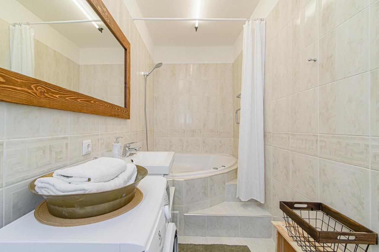 Cozy Studio In The Heart Of Vilnius Old Town Экстерьер фото